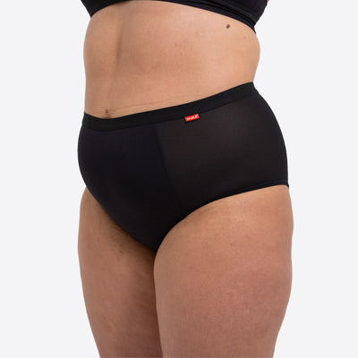 WUKA Ultimate High Waist Duo Style Heavy Flow Black Colour Ultimate High Waist Side